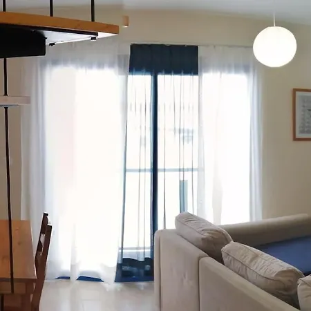 Apartment Duplex Con Encanto A 200m De La Playa